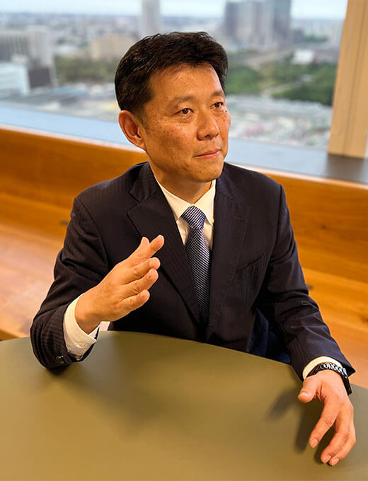 代表取締役社長 岡田 悟